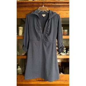 Tehama Dusty Blue Ruched Snap Athletic Dress Tab Sleeves Collar Size Small